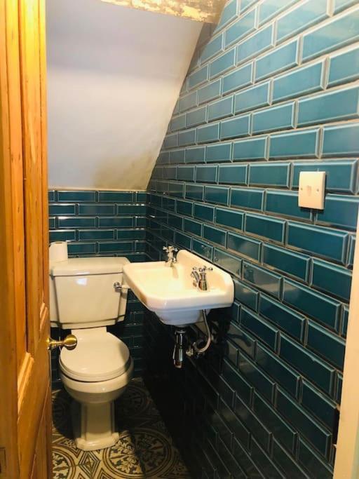 Llangollen Townhouse 4 Bedroom Eksteriør bilde