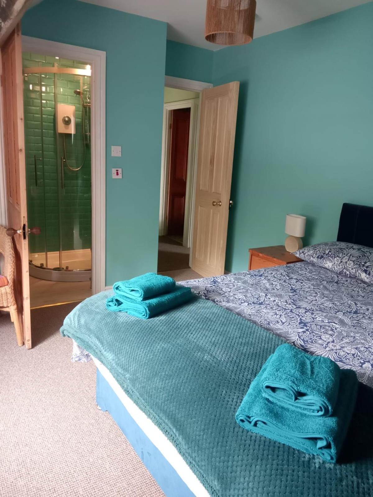 Llangollen Townhouse 4 Bedroom Eksteriør bilde