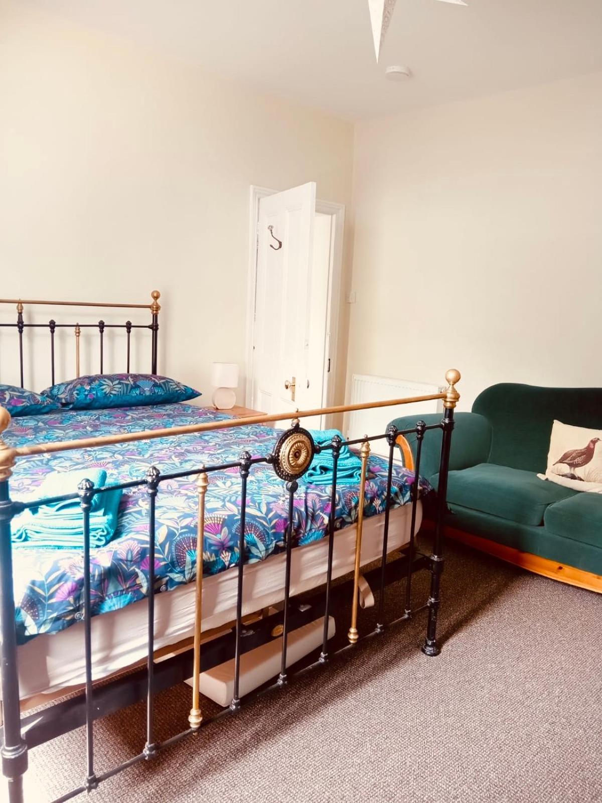 Llangollen Townhouse 4 Bedroom Eksteriør bilde